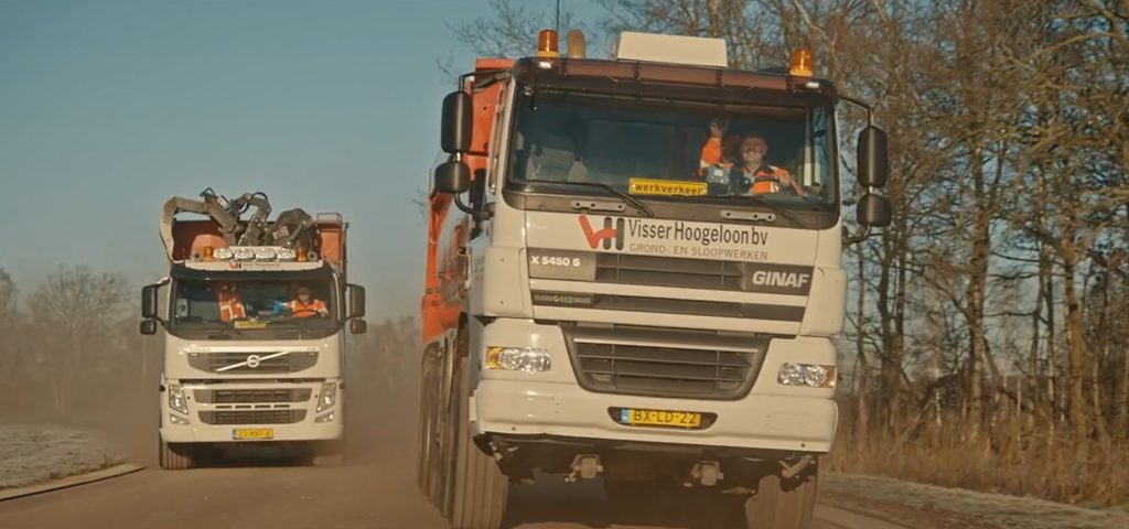 john en john vrachtwagen